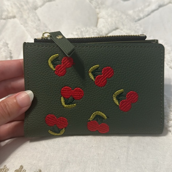 🍒NEW Green Cherry Embroidered Wallet🍒 - Picture 4 of 5